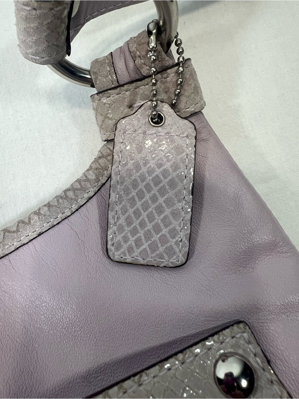 Coach F16533 Penelope Lavender Leather Turnlock Crossbody Hippie Bag - Picture 10 of 15